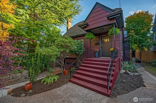 Property photo for 933 N 84TH Street, Seattle