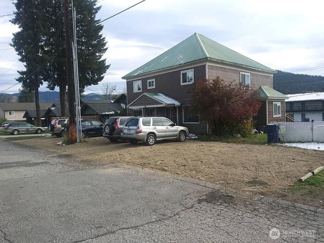 Property photo for 129 W Whitman, Leavenworth
