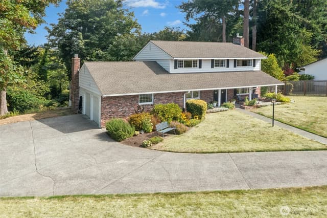 Property photo for 12406 SE 47th Street, Bellevue