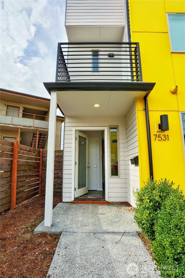 Property photo for 7531 43rd Avenue S, Seattle