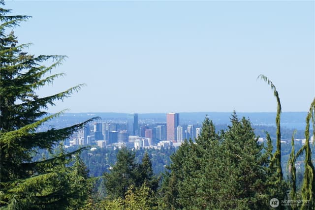 Property photo for 4730 154th Place SE, Bellevue