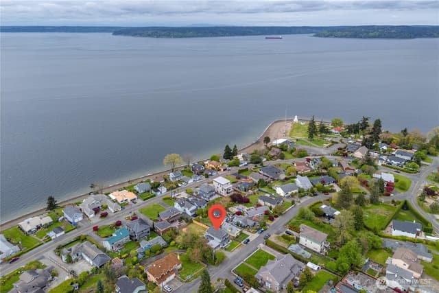Property photo for 5006 Hyada Boulevard NE, Tacoma