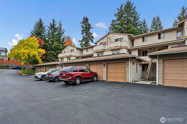 Property photo for 4701 NW Walgren Drive #204, Silverdale
