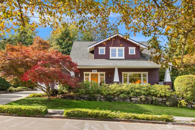 Property photo for 9536 NE North Town Loop, Bainbridge Island