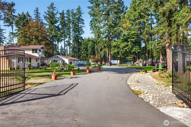 Property photo for 15818 SE 287th Street, Kent