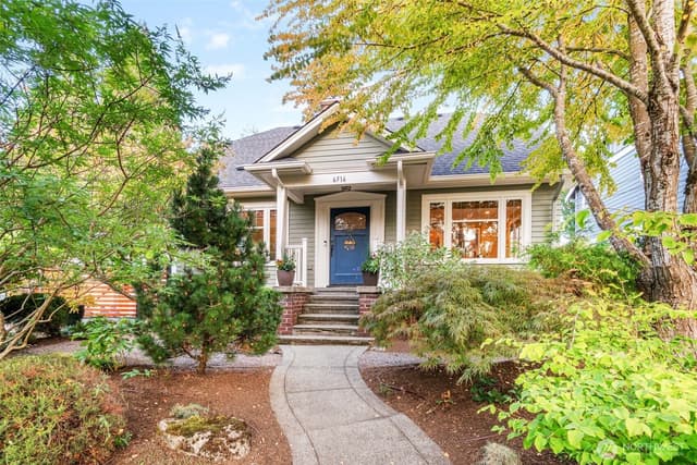 Property photo for 6516 31st Avenue NE, Seattle