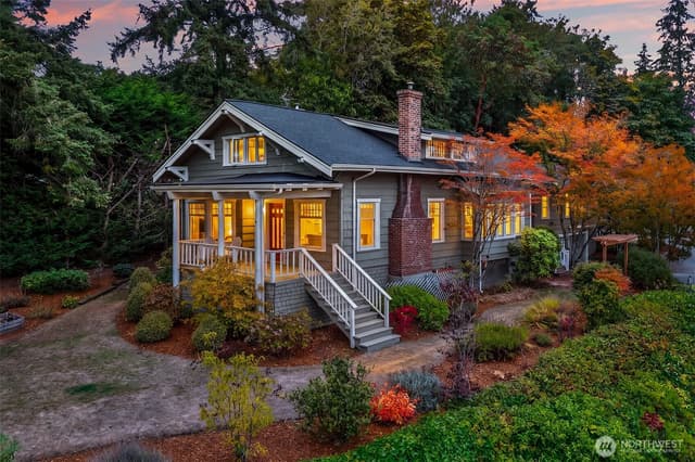 Property photo for 603 Landmark Court NE, Bainbridge Island