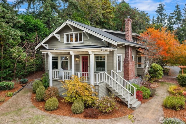 Property photo for 603 Landmark Court NE, Bainbridge Island