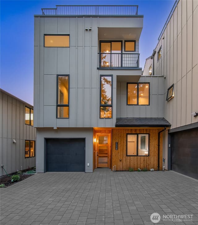 Property photo for 7533 31st Avenue NE #B, Seattle