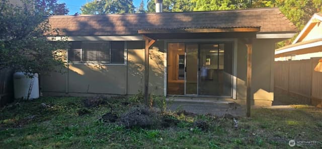 Property photo for 13821 SE Allen Road #B, Bellevue