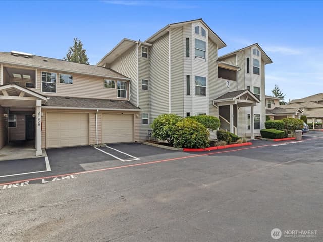 Property photo for 2001 120th Place SE #2-103, Everett