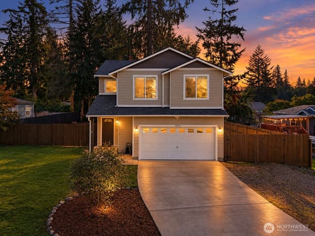 Property photo for 12914 Prairie Circle E, Bonney Lake