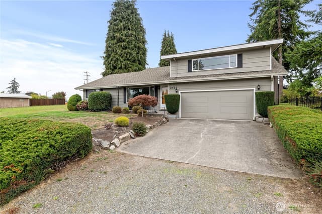 Property photo for 2421 94th Avenue E, Edgewood