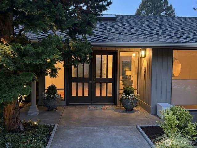 Property photo for 2325 88th Avenue NE, Clyde Hill