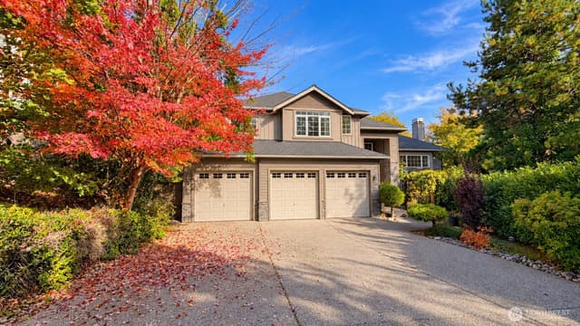Property photo for 5428 159TH Place SE, Bellevue