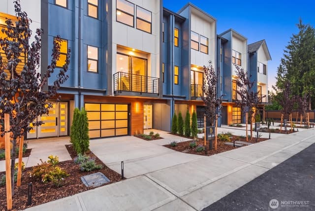 Property photo for 932 Duchess Road #B-3, Bothell