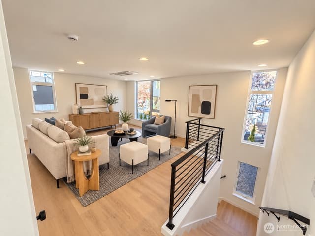 Property photo for 2532 B 30th Avenue W, Seattle