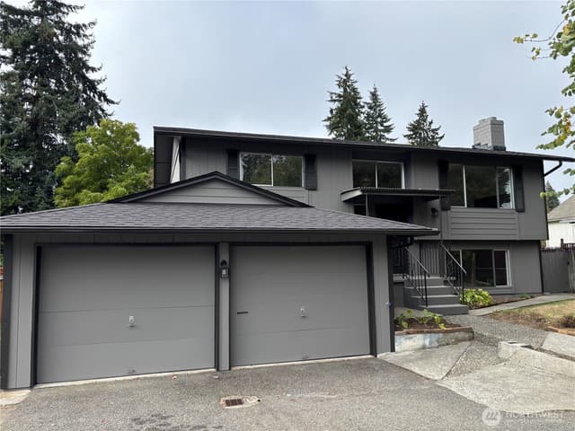 Property photo for 15509 Meridian Avenue N, Shoreline