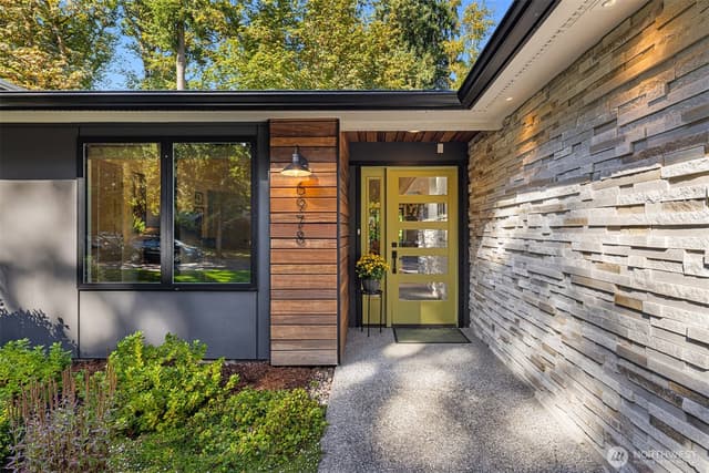 Property photo for 6978 NE 139th Street, Kirkland