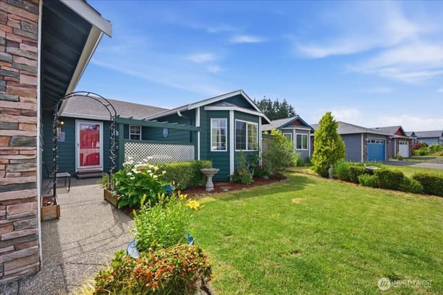 Property photo for 3226 64th Avenue NE, Marysville