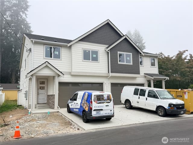 Property photo for 317 108th Street SW #A, Everett
