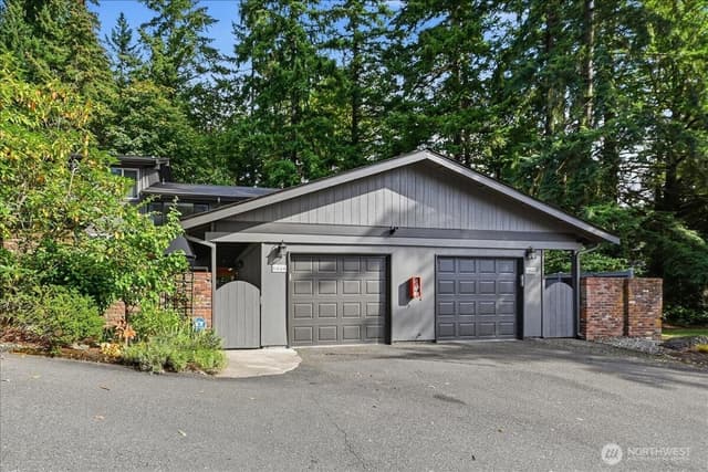 Property photo for 1604 Aberdeen Court SE, Renton
