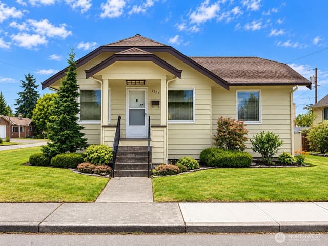 Property photo for 2501 Fulton Street, Everett