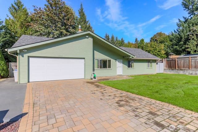 Property photo for 11216 SE 228th Place, Kent