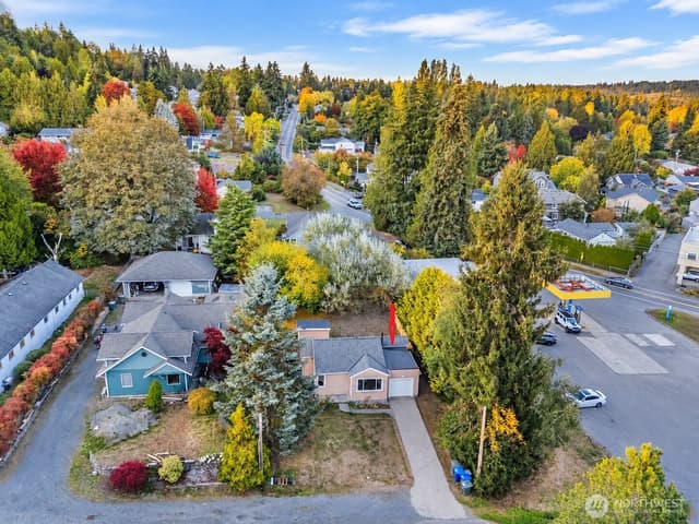 Property photo for 5522 NE 193rd Street, Lake Forest Park