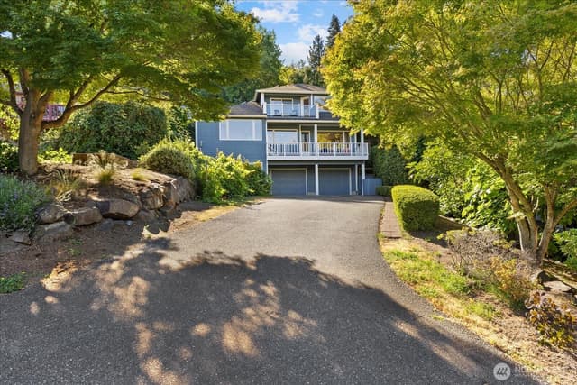 Property photo for 9009 45th Avenue NE, Seattle