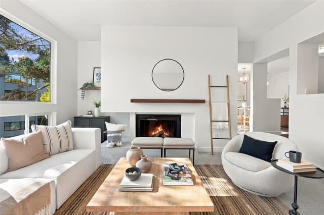 Property photo for 2500 W Manor Place #318, Seattle