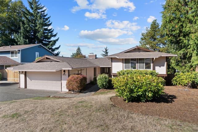 Property photo for 15010 SE 46th Way, Bellevue