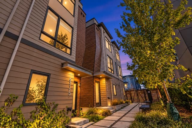 Property photo for 6317 9th Avenue NE #D, Seattle