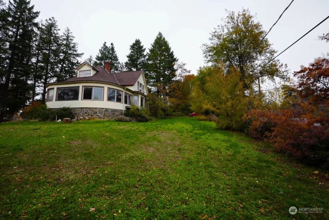 Property photo for 403 S 6th Street, Dayton
