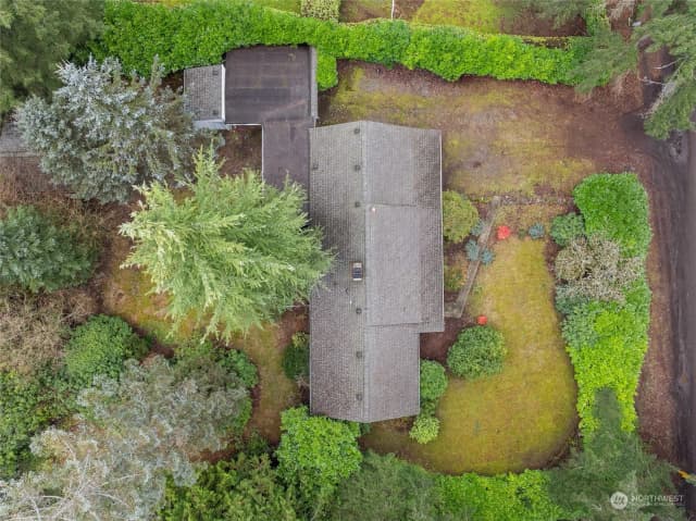 Property photo for 12624 Glenwood Avenue Sw, Lakewood