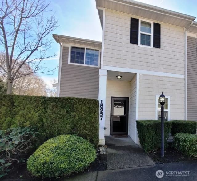 Property photo for 18957 108th Lane Se, Renton