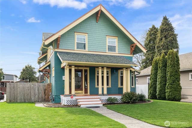 Property photo for 814 E Wright Ave, Tacoma
