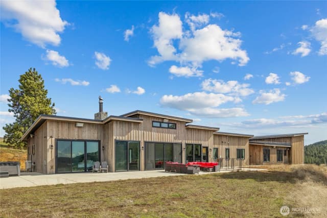 Property photo for 2697 Hidden Valley Rd, Cle Elum