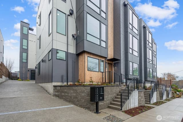 Property photo for 8324 16th Avenue Nw #d, Seattle