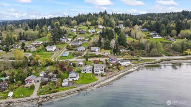 Property photo for 9360 Se Southworth Drive, Port Orchard