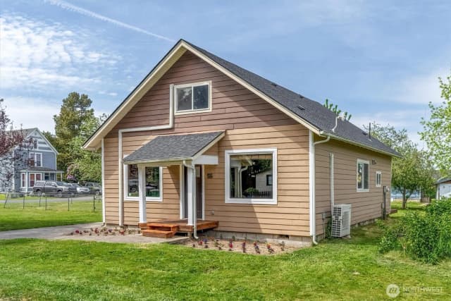 Property photo for 56 Shear Street Sw, Castle Rock