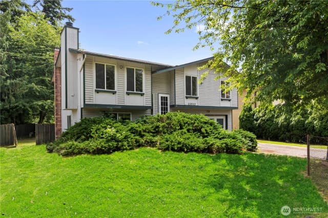 Property photo for 13513 47th Avenue Ne, Marysville