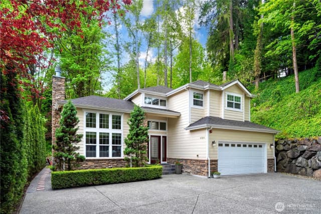 Property photo for 1823 Richards Rd, Bellevue