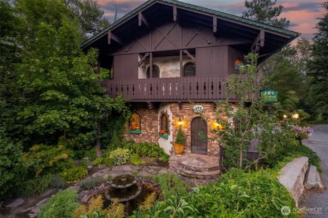 Property photo for 315 Commercial, Leavenworth