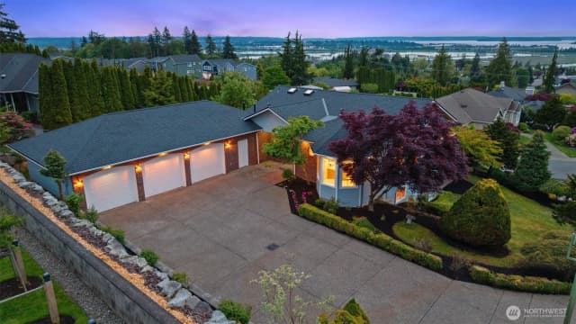 Property photo for 6714 45th Place Ne, Marysville