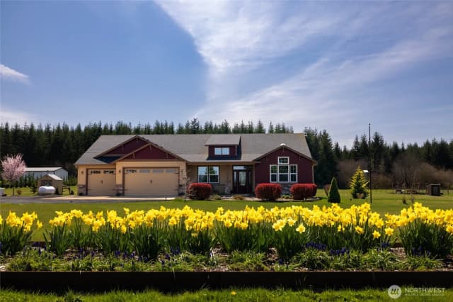Property photo for 318 Pleasant Hill Road, Chehalis