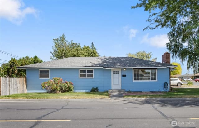 Property photo for 1214 Sw 3rd Avenue, Quincy