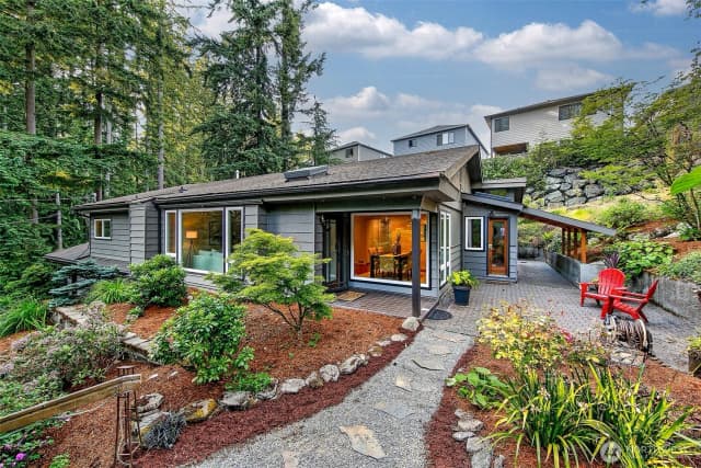 Property photo for 18527 Butternut Road #a-b, Lynnwood