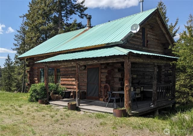 Property photo for 120 Hidden Valley Farms Road, Republic