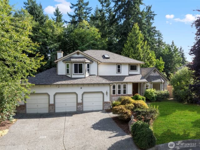 Property photo for 904 187th Place Sw, Lynnwood